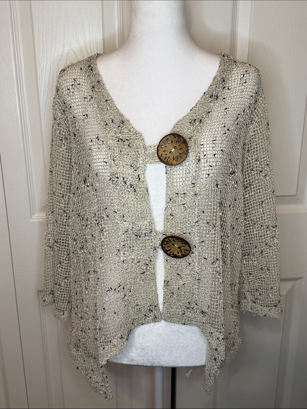 Nina Leonard Speckled Cream Open-Knit Cardigan with Wooden Buttons